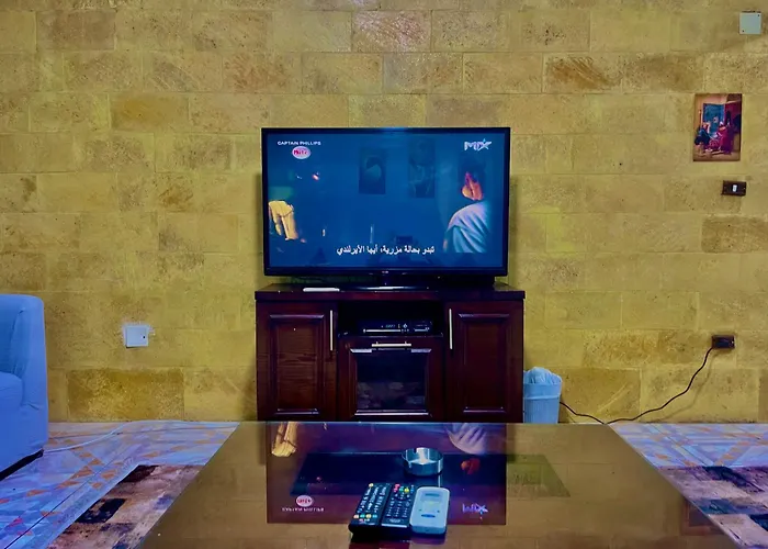 2 Brs Secure Apartment With Nice Location In Degla Maadi